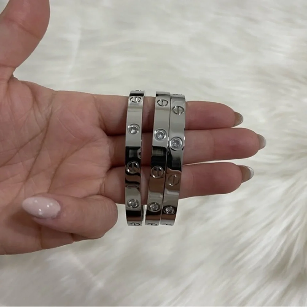 Generic Stainless Steel Screw Cuff Bangle Bracelet with 4 Stones and Screwdriver